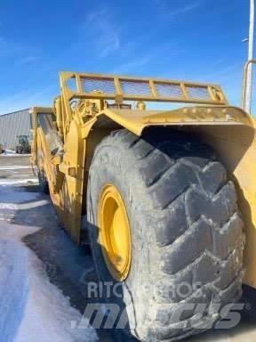 CAT 631G Schaber