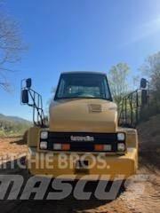 CAT 735 Lieferwagen