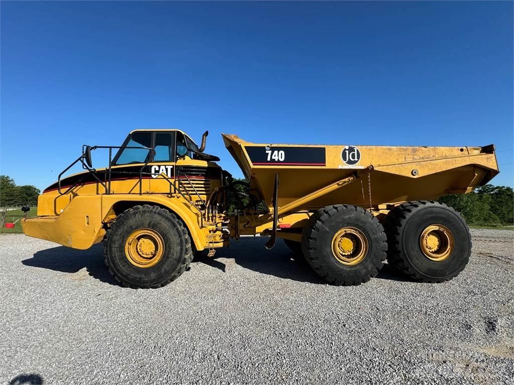 CAT 740 Dumper - Knickgelenk