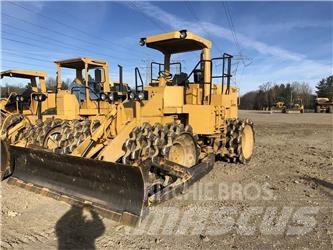 CAT 815B Erdbauwalzen