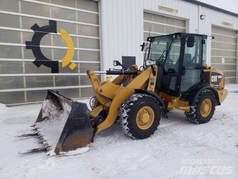 CAT 906M Radlader