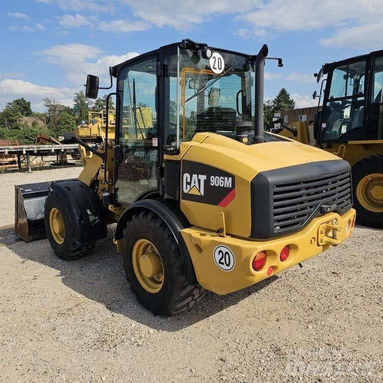 CAT 906M Radlader