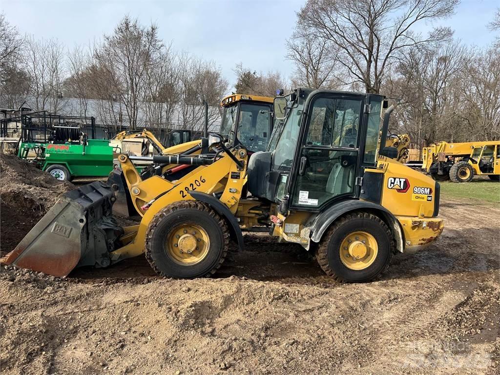 CAT 906M Radlader