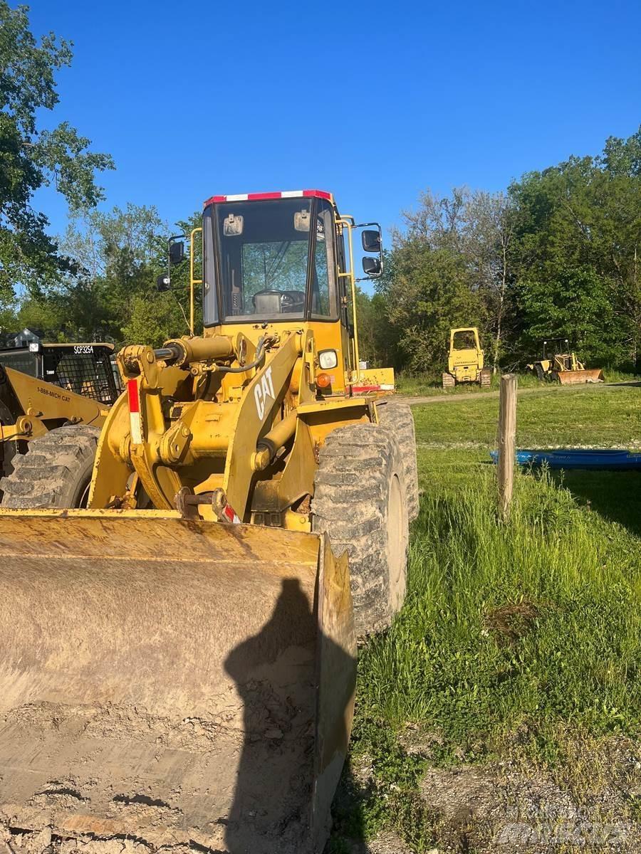 CAT 916 Radlader
