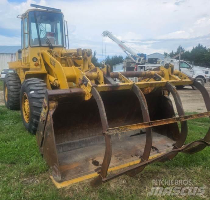 CAT 926E Radlader