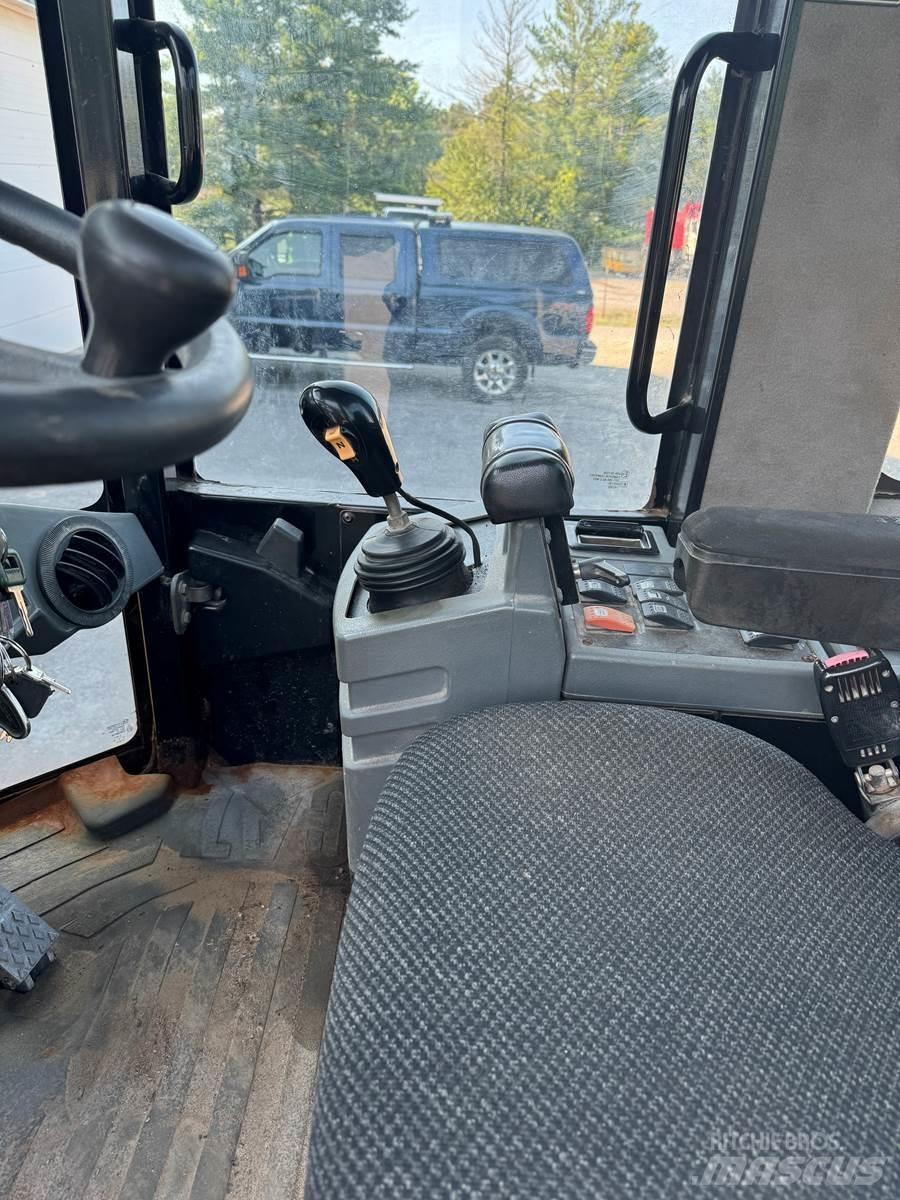 CAT 930G Radlader