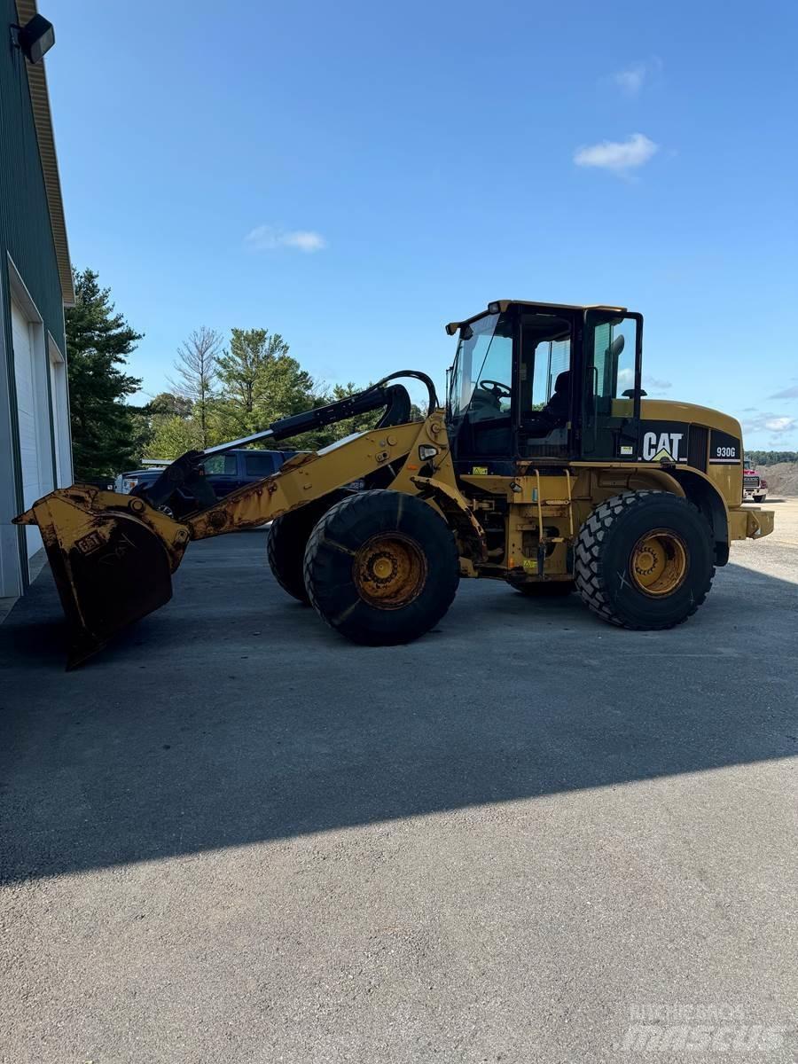 CAT 930G Radlader