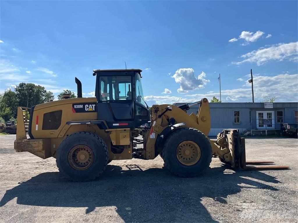 CAT 938M Radlader