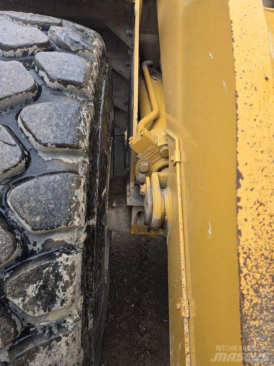 CAT 972H Radlader