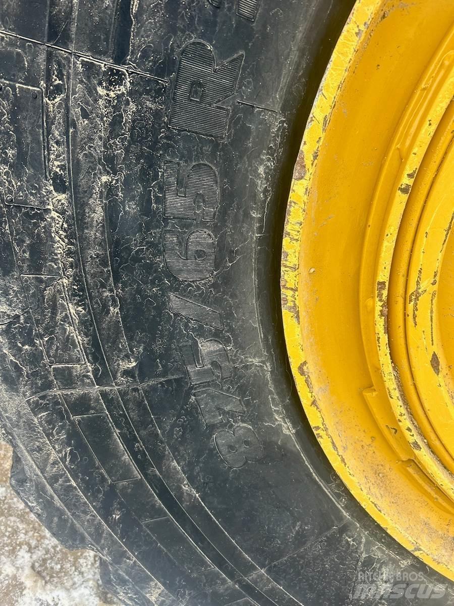 CAT 980M Radlader