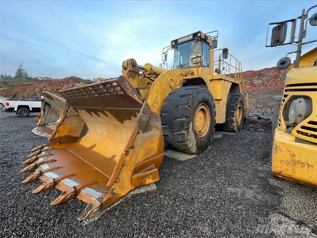 CAT 990 Radlader