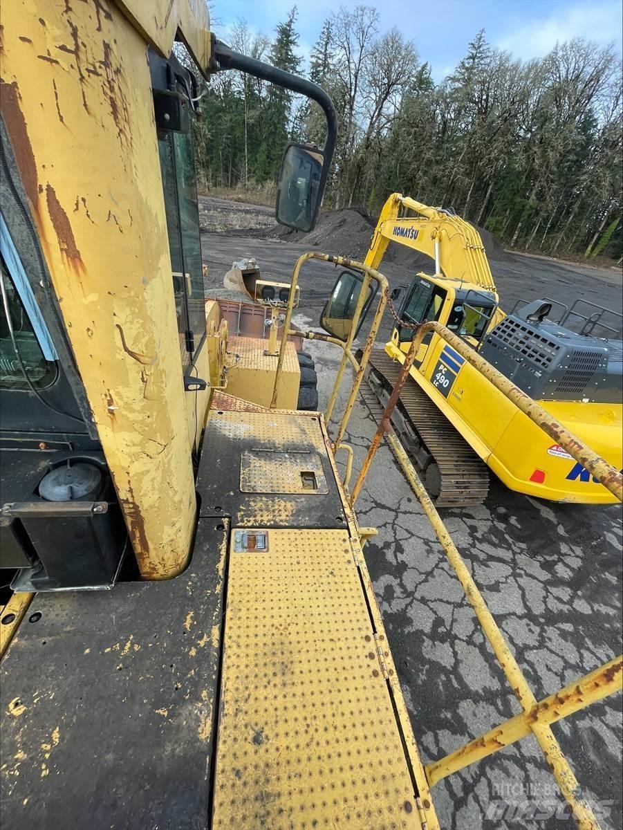 CAT 990 Radlader