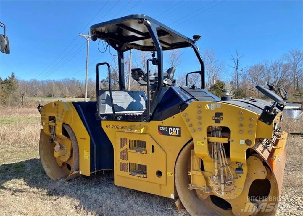 CAT CB15 Walzenzüge