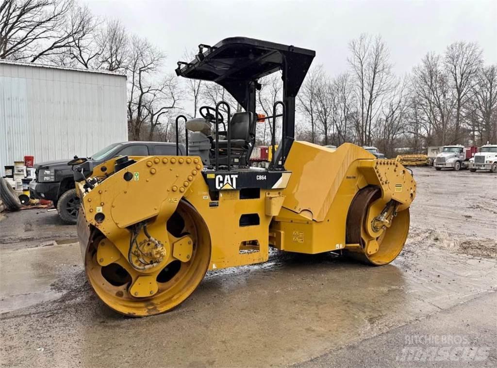 CAT CB64 Walzenzüge