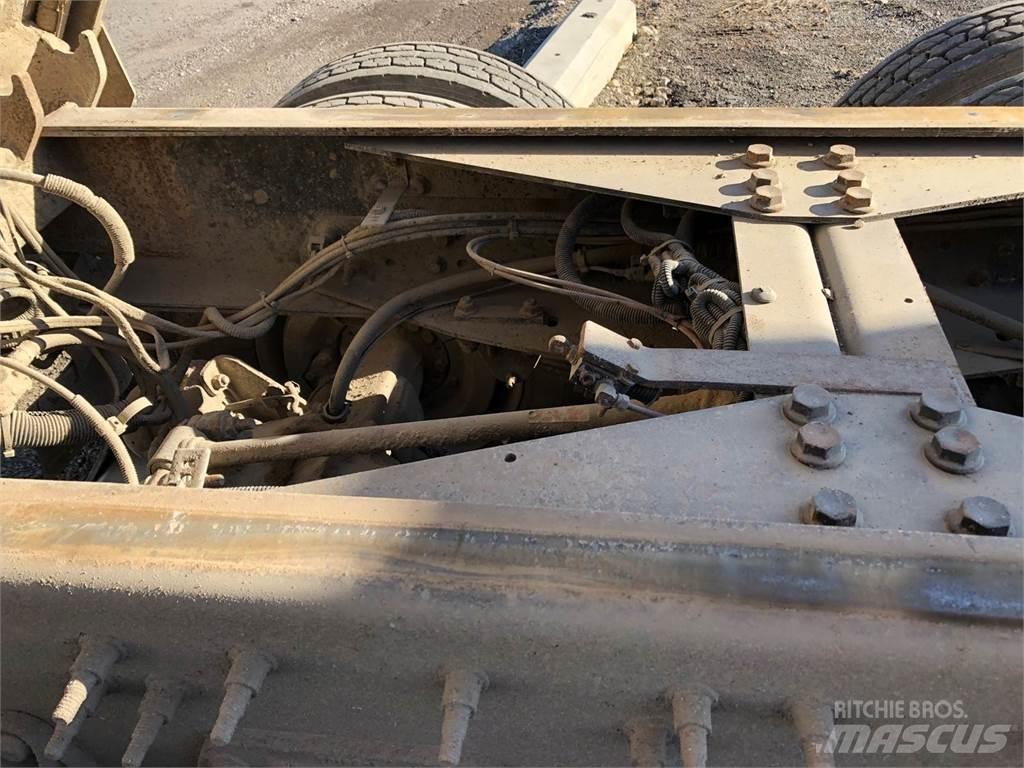CAT CT660 Kipper