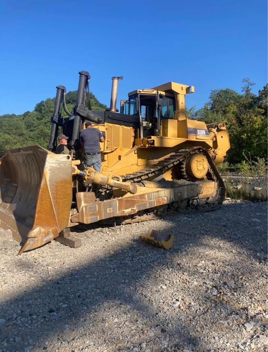 CAT D10R Bulldozer