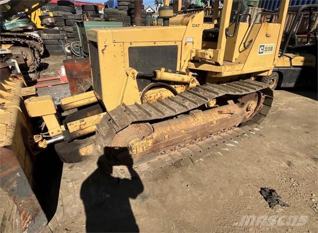 CAT D3B Z Bulldozer