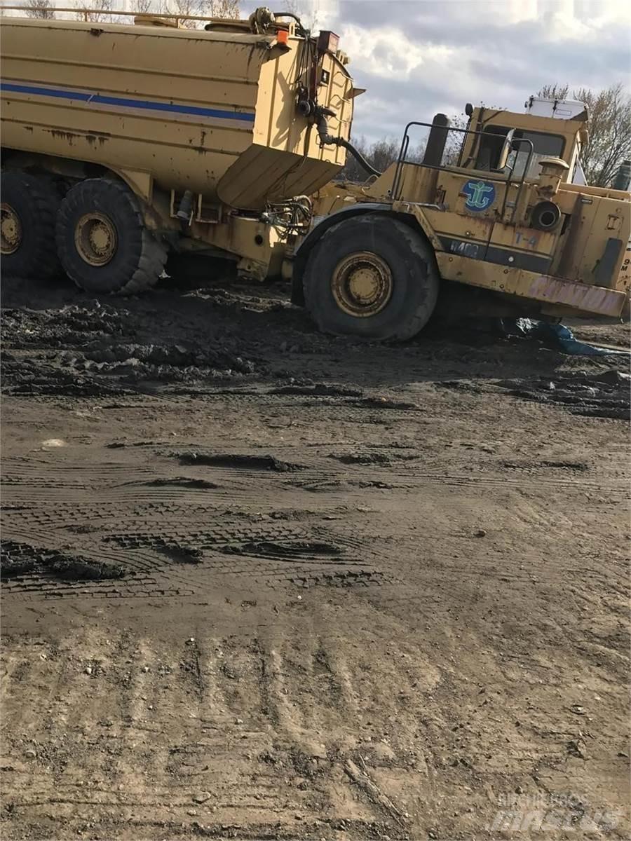 CAT D400 Tankwagen