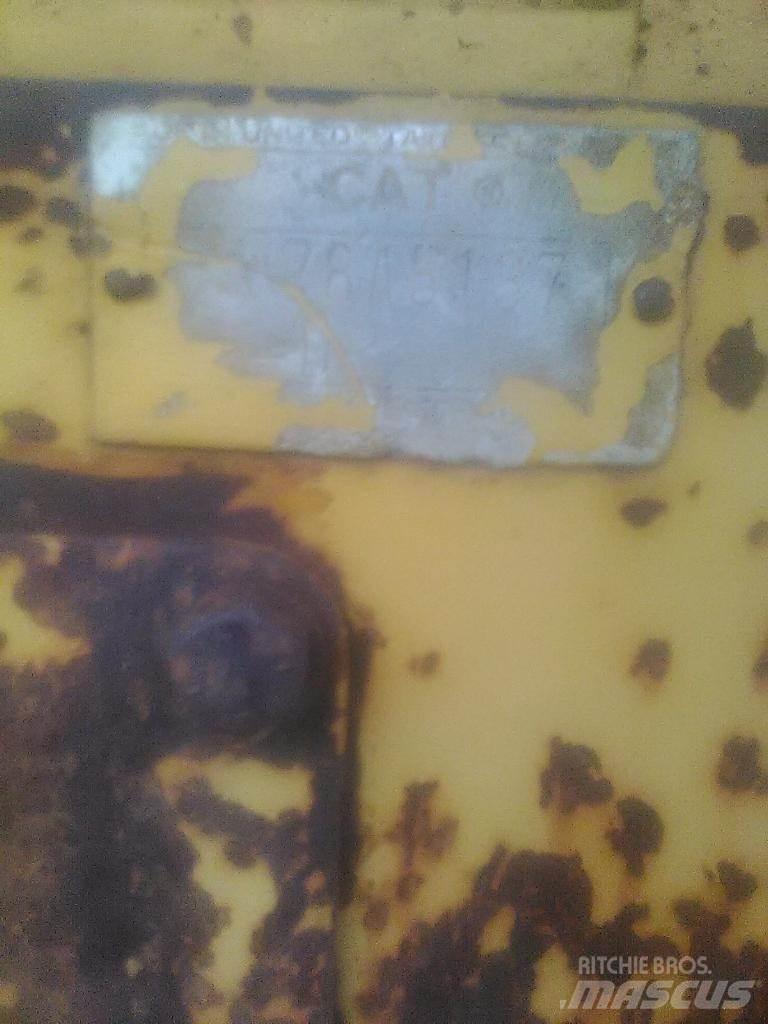CAT D4D Bulldozer