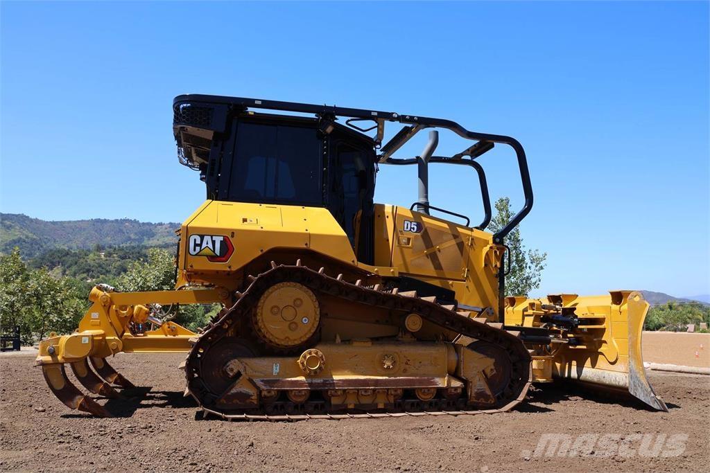 CAT D5 XL Bulldozer