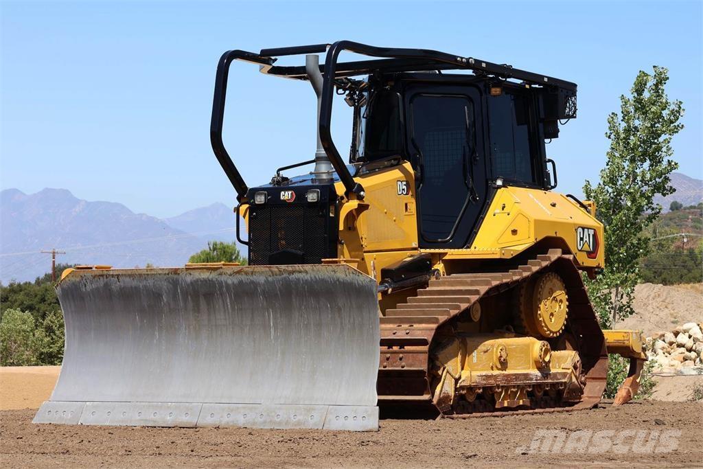 CAT D5 XL Bulldozer