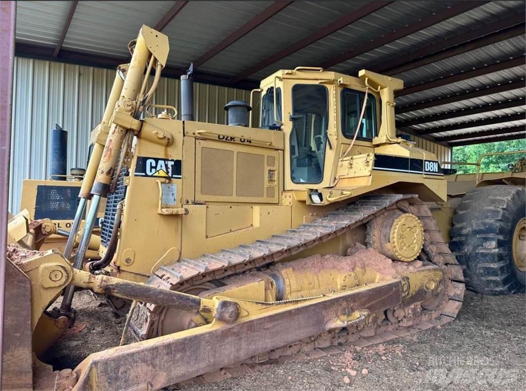 CAT D8N Bulldozer