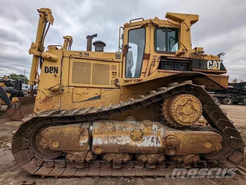 CAT D8N Bulldozer