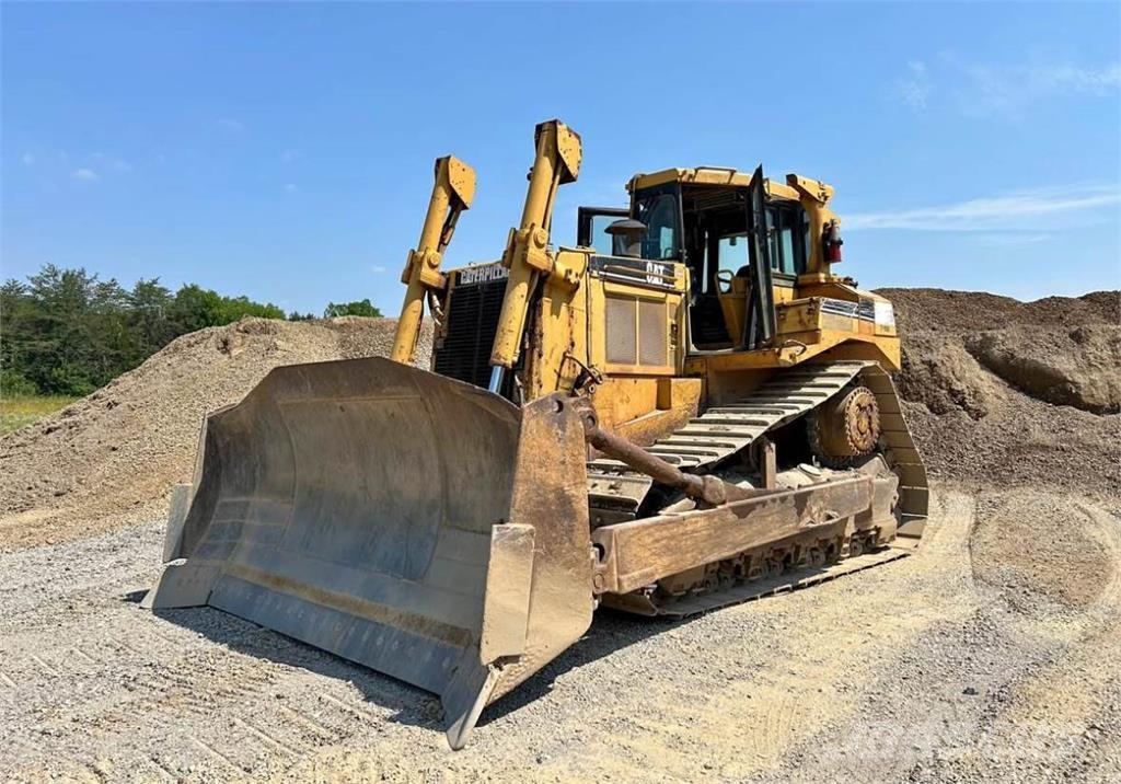 CAT D8N Bulldozer