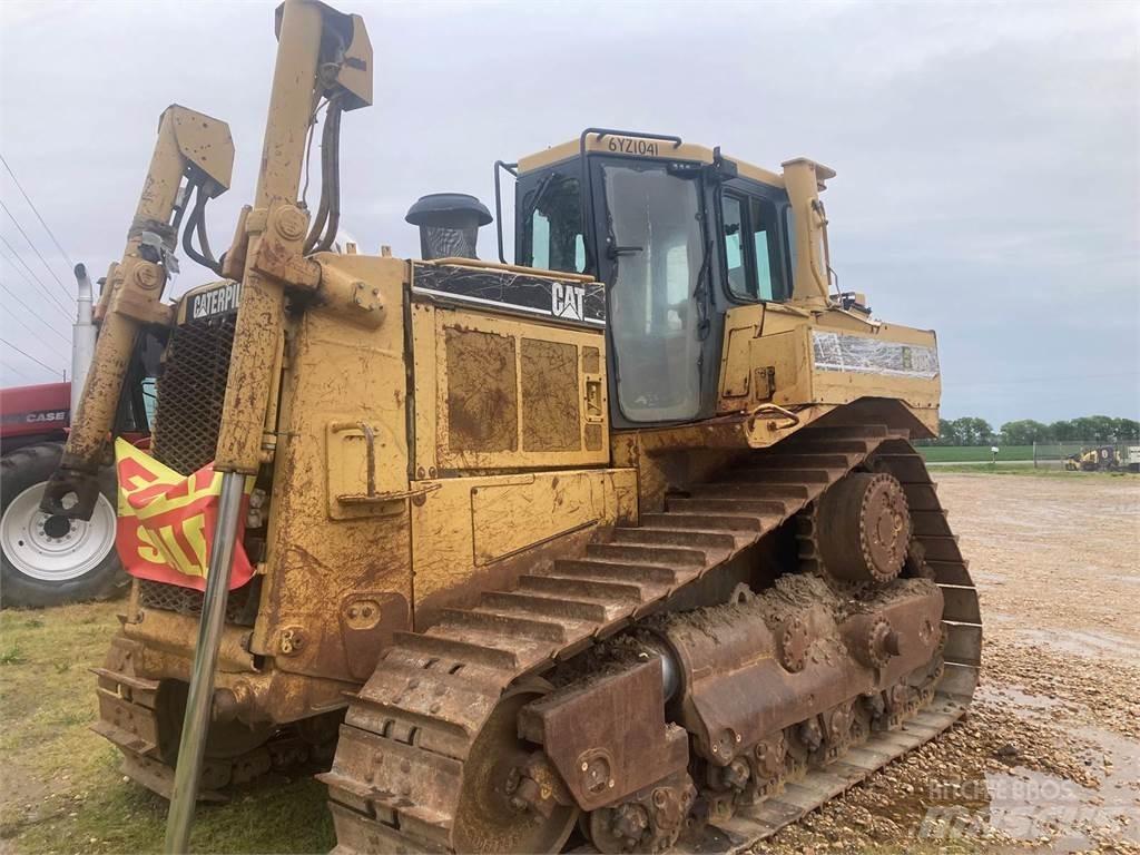 CAT D8R Bulldozer
