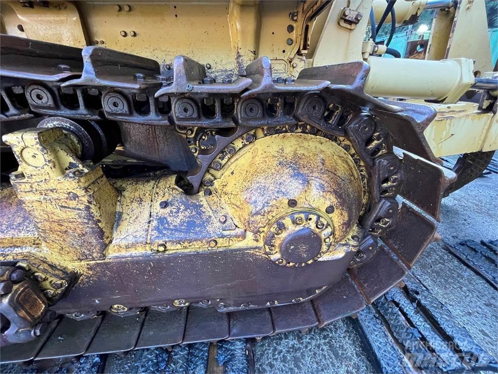 CAT D9H Bulldozer
