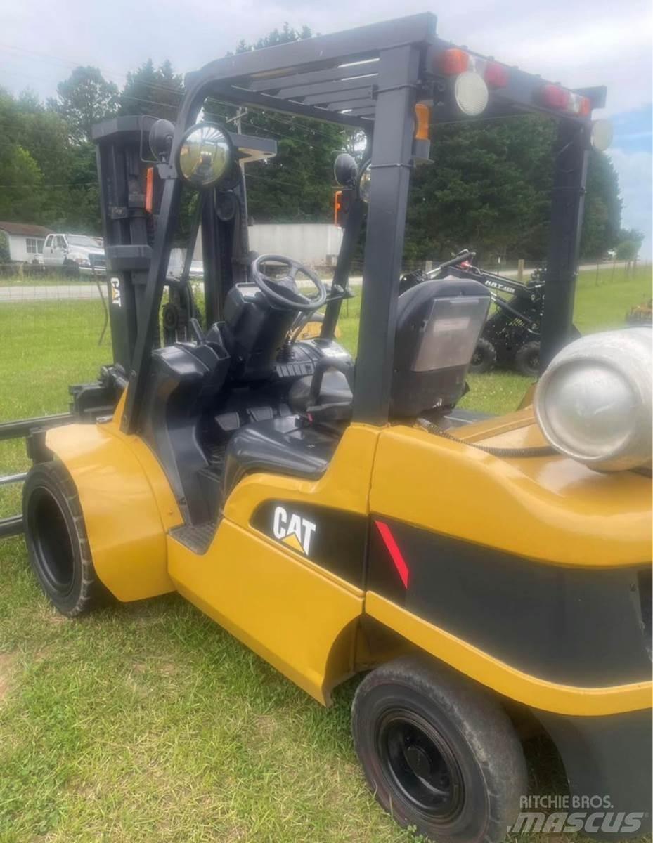 CAT P7000 Heftrucks overige