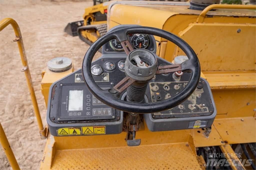 CAT RM300 Erdbauwalzen