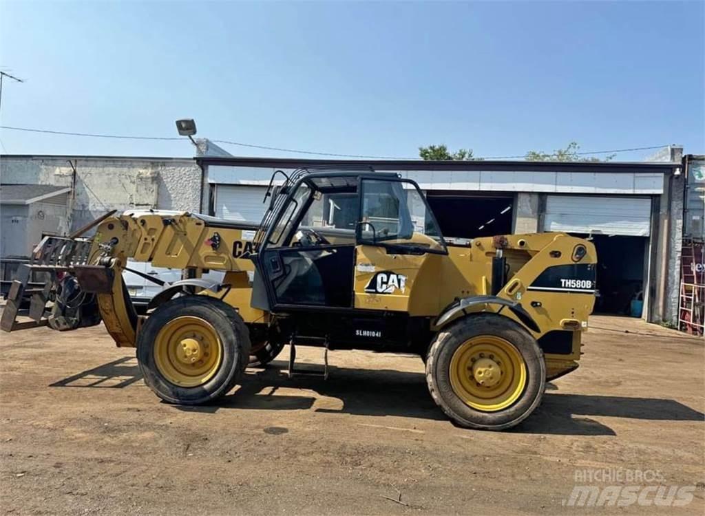 CAT TH580B Teleskoplader