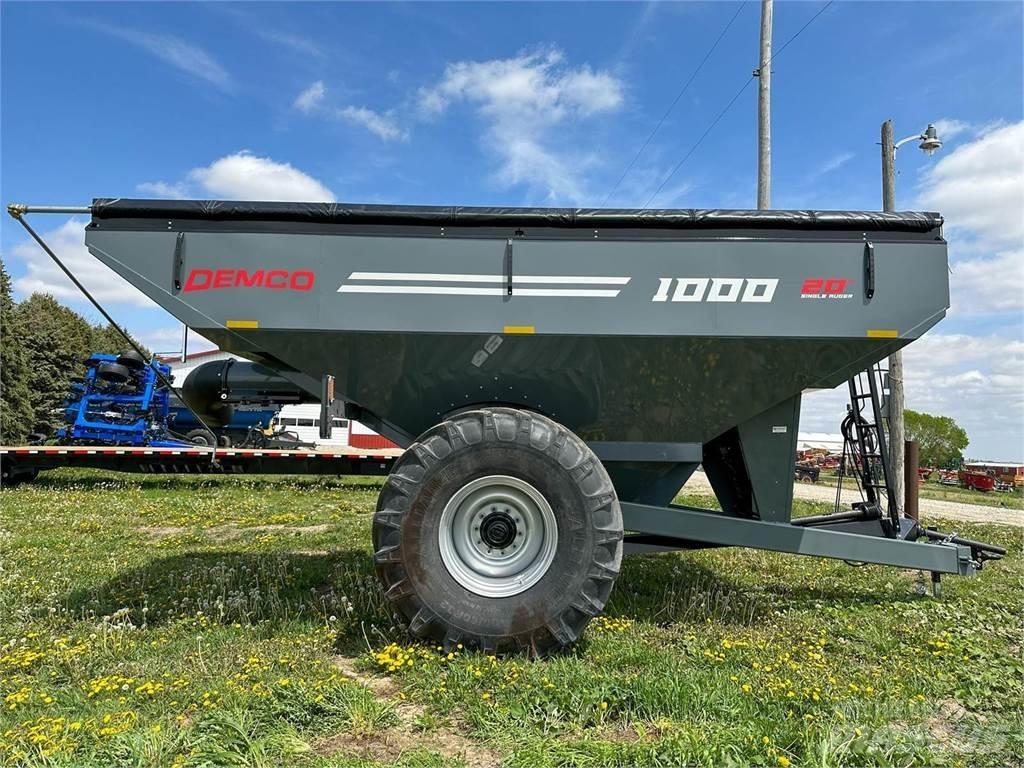 Demco 1000 Getreideanhänger