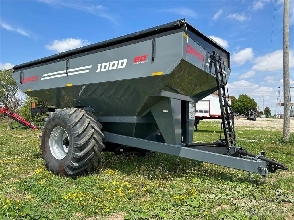 Demco 1000 Getreideanhänger