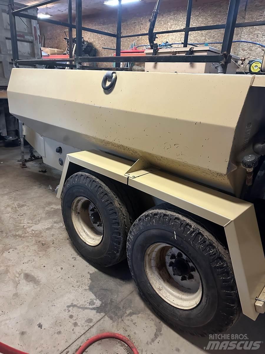 Finn T120 Futterverteilwagen