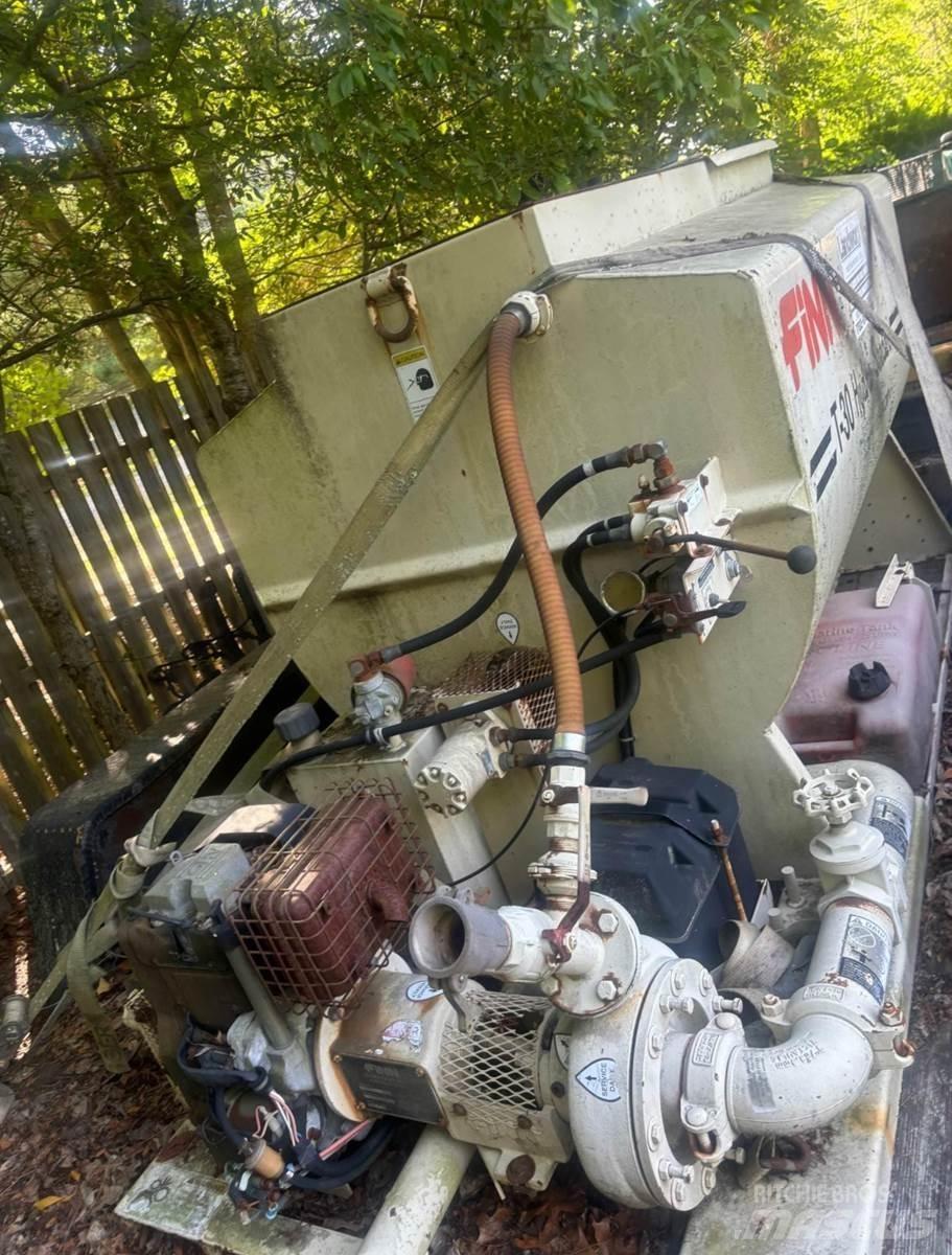 Finn T30 Futterverteilwagen