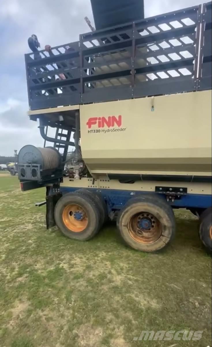 Finn T330 Futterverteilwagen