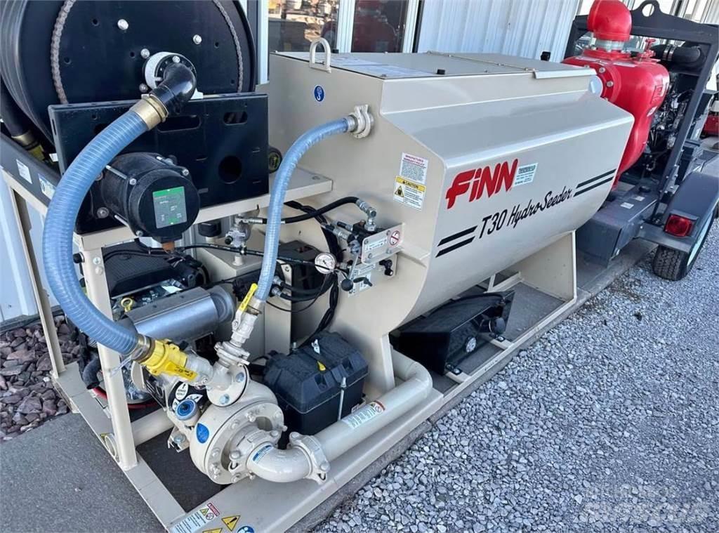 Finn T36T Futterverteilwagen