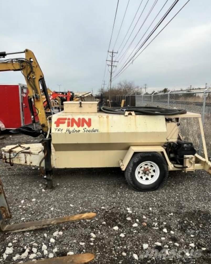 Finn T60T Futterverteilwagen