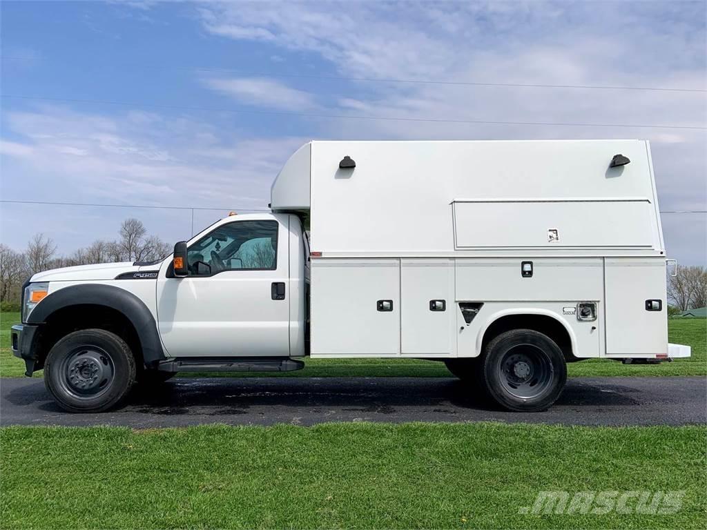 Ford F-450 Kommunal-Sonderfahrzeuge