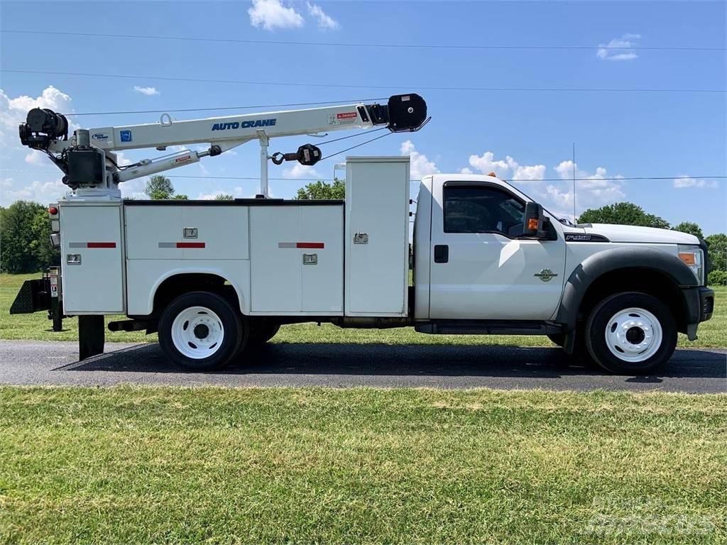 Ford F-450 Kommunal-Sonderfahrzeuge