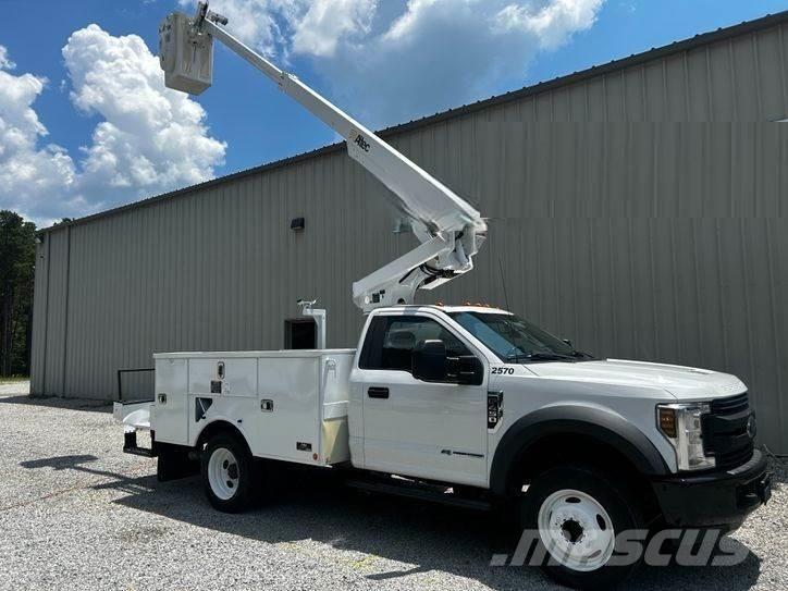 Ford F-550 LKW-Arbeitsbühnen