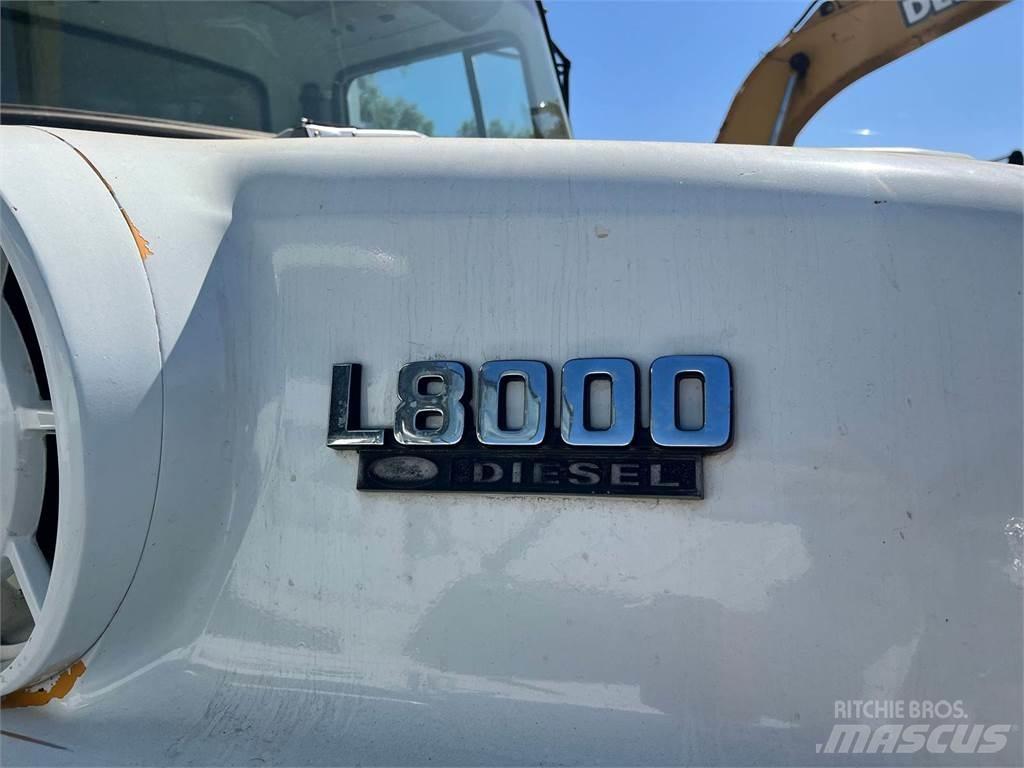 Ford L800 Saug- und Druckwagen