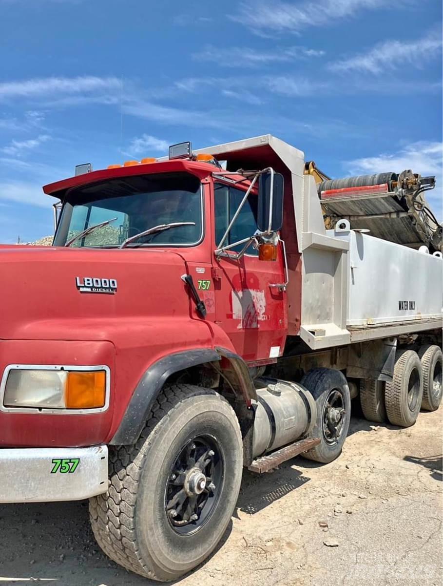 Ford L9000 Tankwagen