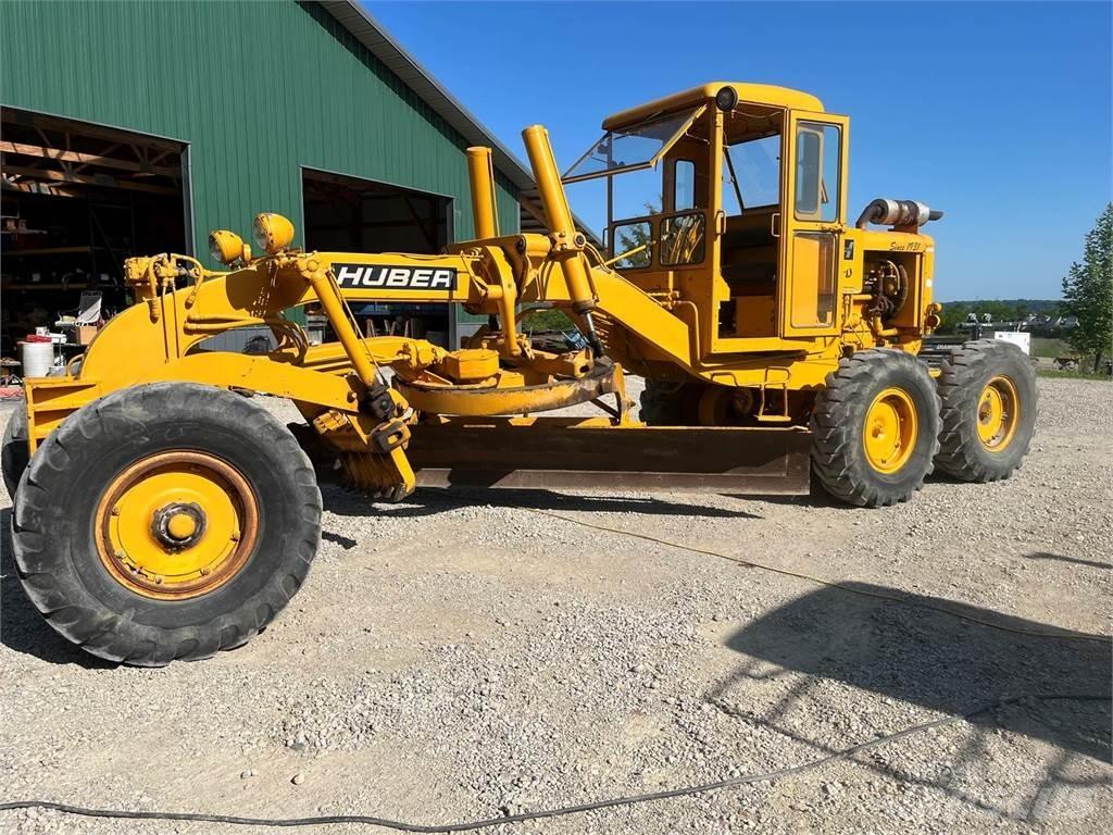 Huber 10D Grader
