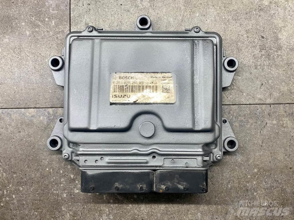 Isuzu NPR Elektronik