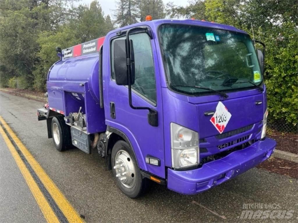 Isuzu NPR Tankwagen