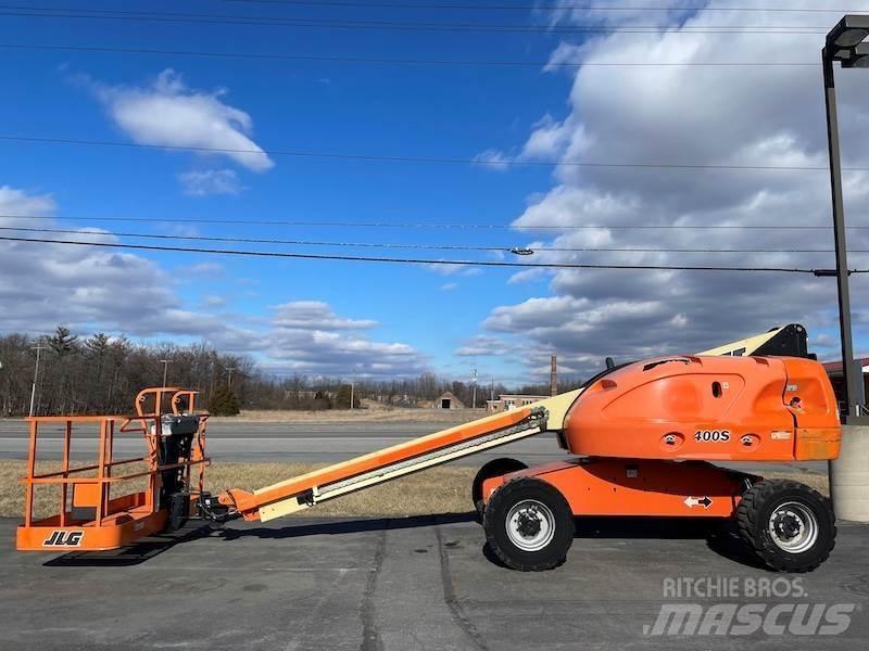JLG 400S Teleskopbühnen