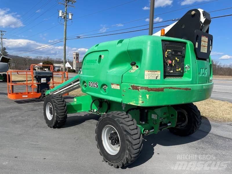 JLG 400S Teleskopbühnen